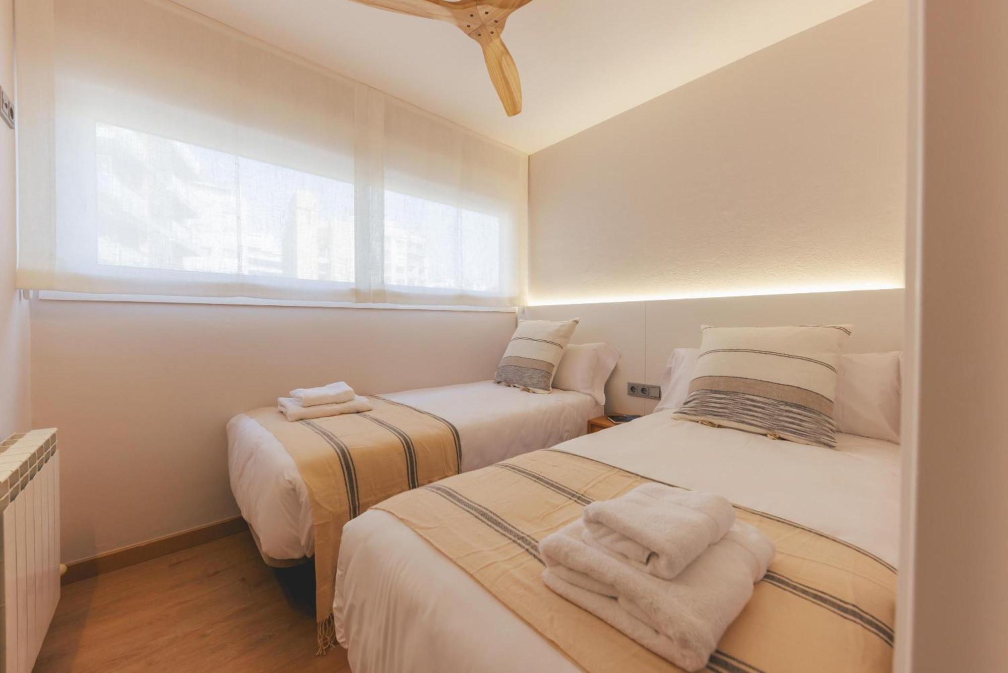 Bravissimo Hortes, 3-Bedroom Centre Apartment Херона Екстериор снимка