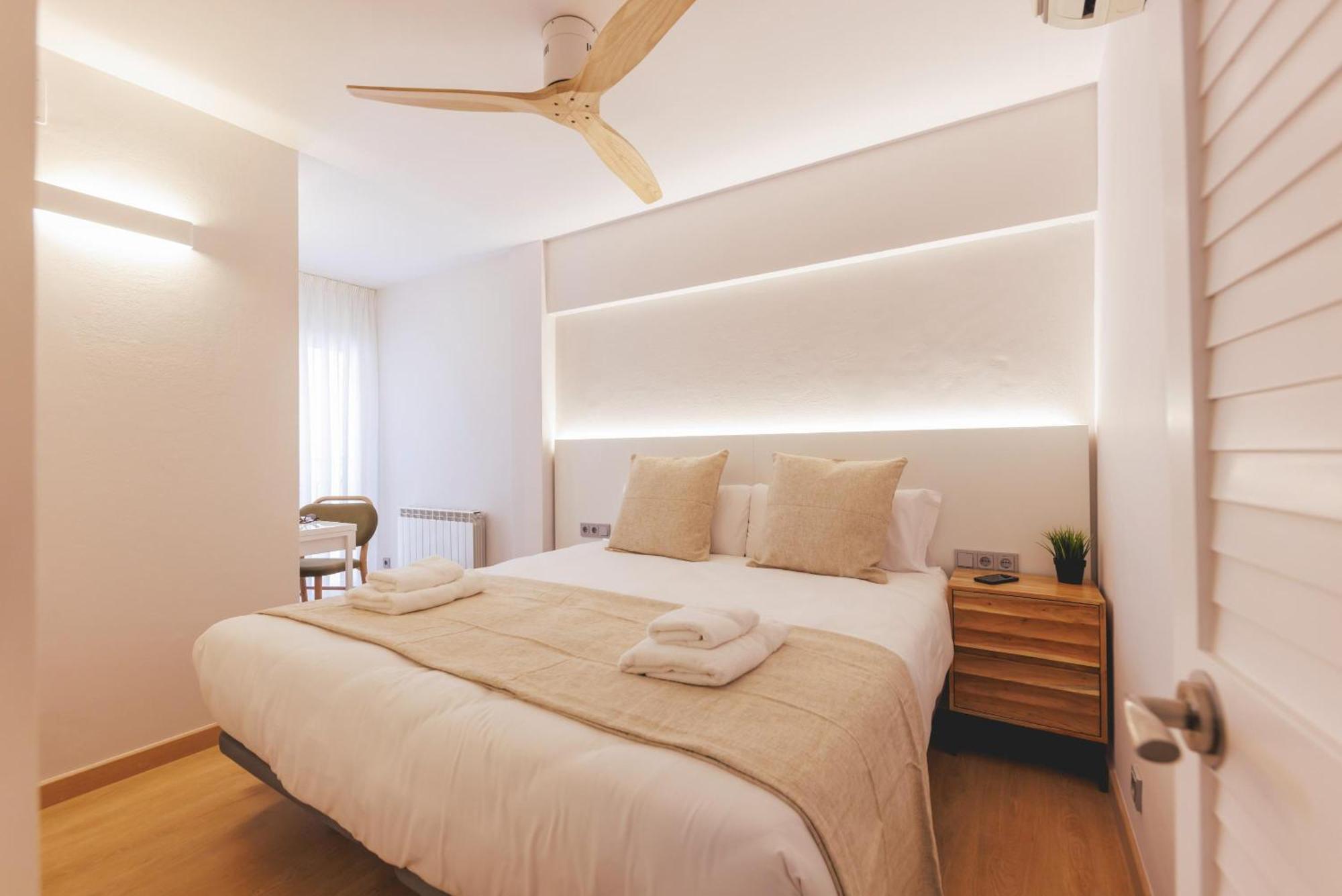 Bravissimo Hortes, 3-Bedroom Centre Apartment Херона Екстериор снимка
